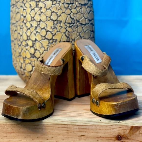 VINTAGE STEVE MADDEN WODDEN SANDALS SIZE. 6 - Picture 2 of 16